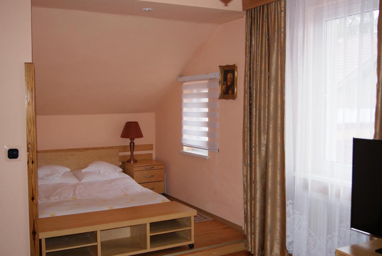 Hotel Alga Устка Екстериор снимка