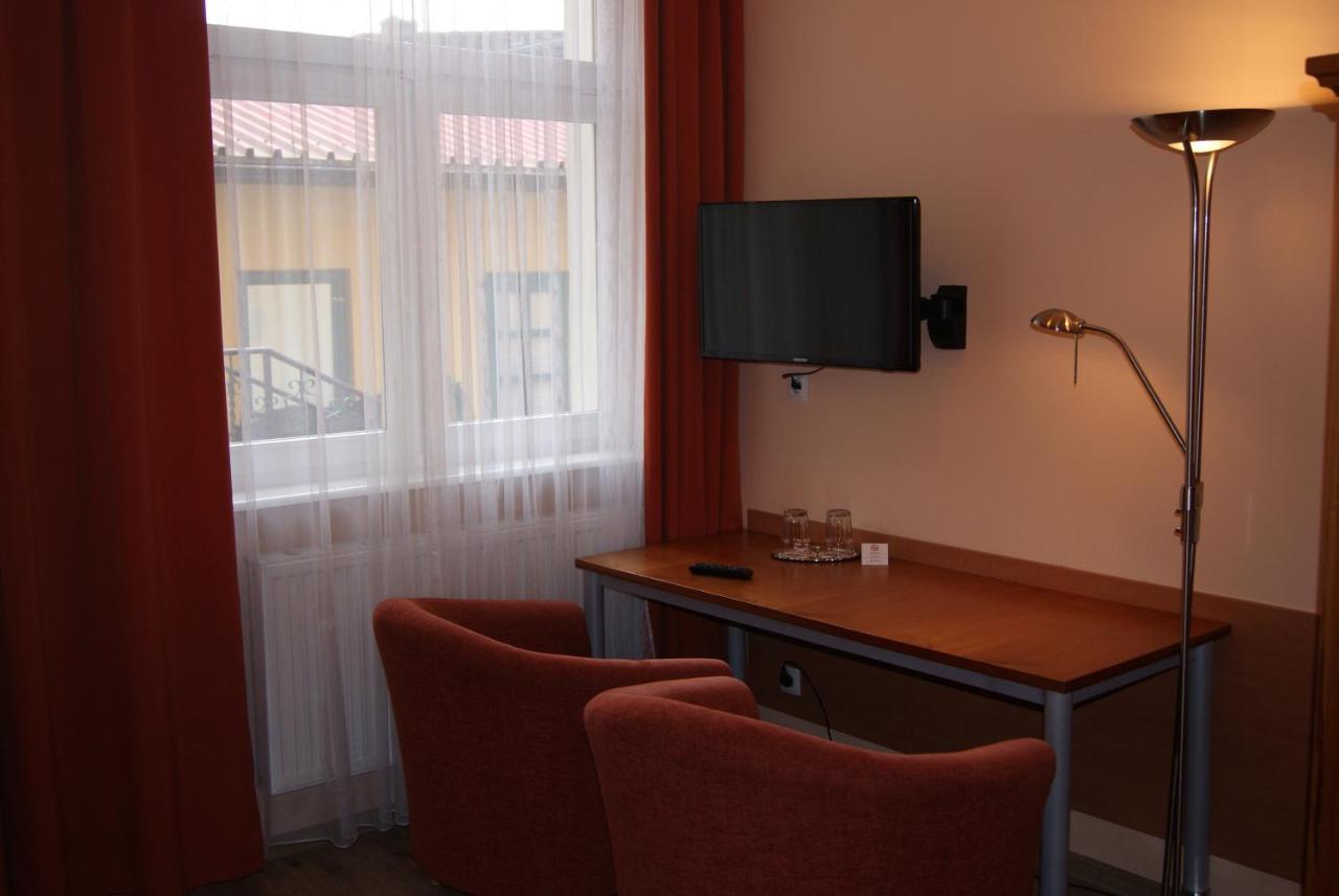Hotel Alga Устка Екстериор снимка