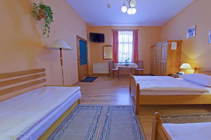 Hotel Alga Устка Екстериор снимка